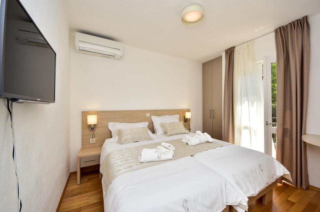 Apartment In Olive Garden *