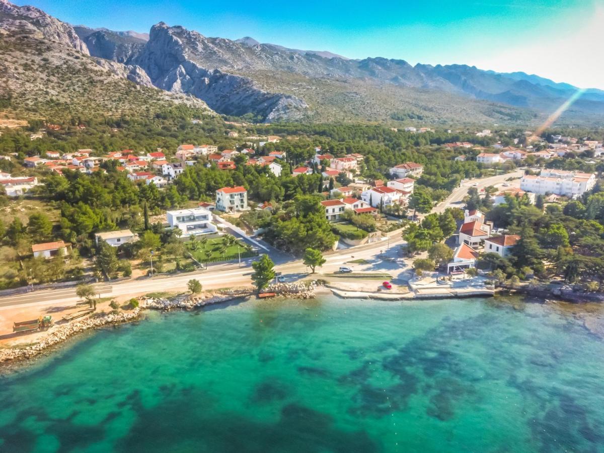 Apartment In Olive Garden Starigrad Paklenica